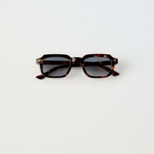NEW Zara Square Sunnies